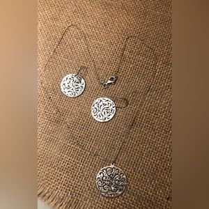 Silpada silver necklace and earrings